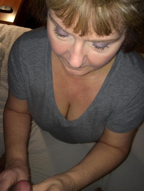 Plump older woman Bustybliss uncovers her large tits before a POV blowjob 80295607